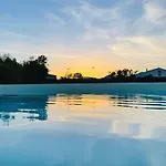 Brigida & Pool