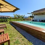 Brigida & Pool