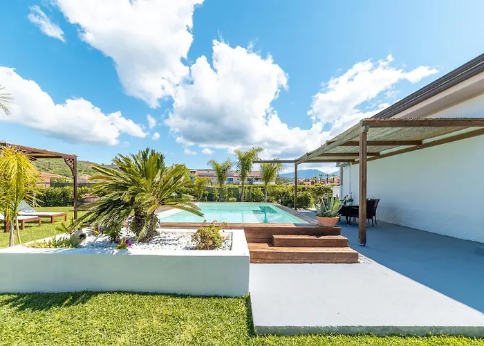 Brigida & Pool * Ascea