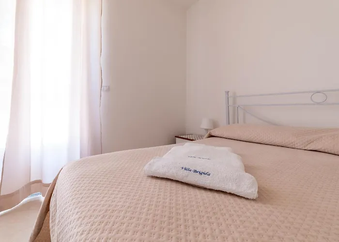 Brigida & Pool Ascea