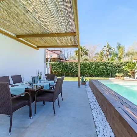 Brigida & Pool Ascea