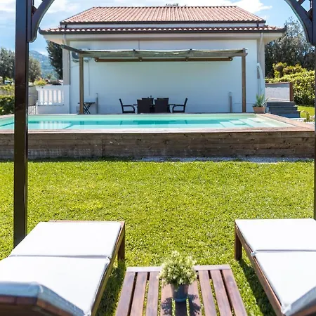 Brigida & Pool Villa